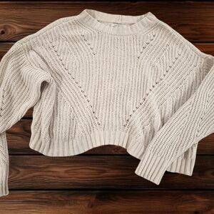 American Eagle Cream Cropped Chunky Knit Sweater XS Oversized Cozy Layer